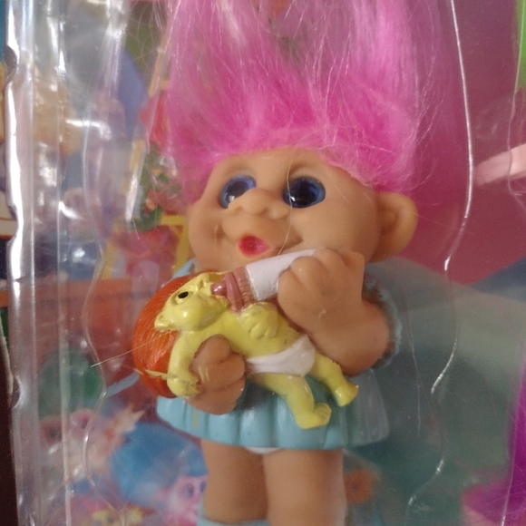 ♦️ VINTAGE TROLLS with Rings♦️ - Picture 6 of 16